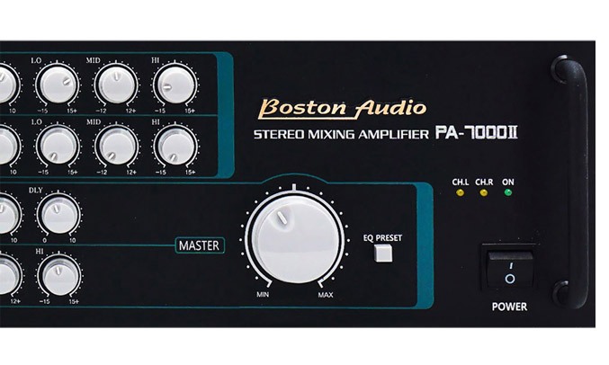 Amply Boston Audio PA-7000II có công suất mạnh mẽ